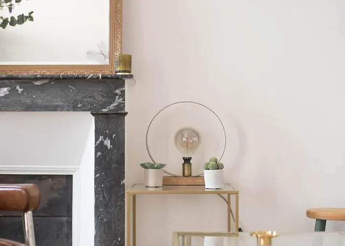 Elegant Place Du Marche, 2 Chambres, Confort