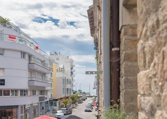 Apartament Elegant Place Du Marche, 2 Chambres, Confort